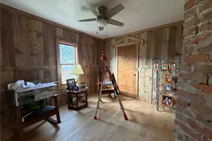 4015 Pike 9140, Louisiana, MO 63353 - Photo 29