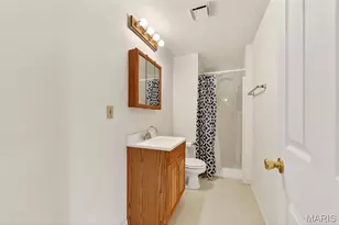 84 Green Park Ln, O'Fallon, MO 63366 - Photo 37