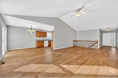 84 Green Park Lane, O'Fallon, MO 63366 - Photo 5