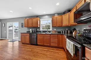 1402 Radcliff Dr, Festus, MO 63028 - Photo 11