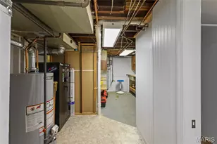 7062 Sutherland Ave, Saint Louis, MO 63109 - Photo 31