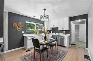 1113 Walker Ave, Saint Louis, MO 63138 - Photo 5