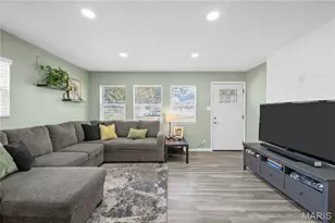 11345 Revere Ln, Saint Louis, MO 63128 - Photo 5