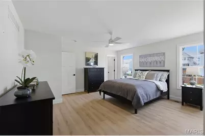 9225 Merritt Avenue, Rock Hill, MO 63144 - Photo 15