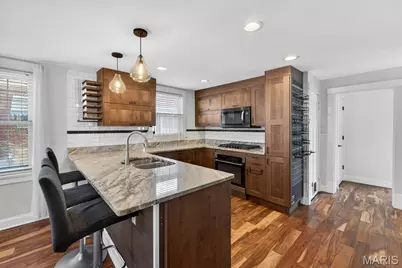 8616 Joseph Avenue, Saint Louis, MO 63144 - Photo 7