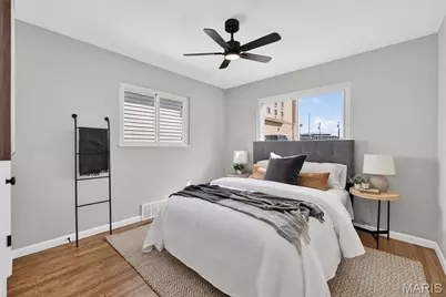 2121 Esther Avenue, Saint Louis, MO 63139 - Photo 13