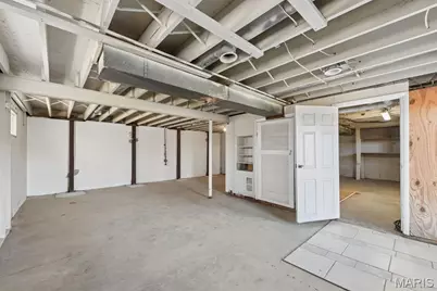 1077 Dawn Valley Drive, Maryland Heights, MO 63043 - Photo 21