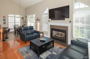 197 Woodland Pl Ct, Saint Charles, MO 63303 - Photo 5