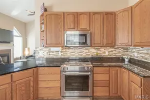 197 Woodland Pl Ct, Saint Charles, MO 63303 - Photo 35