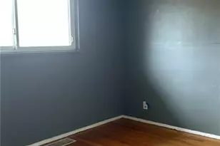 1537 Chesley Dr, Saint Louis, MO 63136 - Photo 5