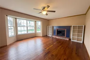 7 Shetland Pony Ct, Saint Peters, MO 63376 - Photo 3