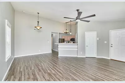21 Homefield Gardens Drive #28N, O'Fallon, MO 63366 - Photo 5