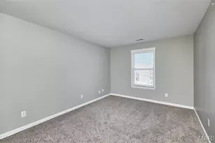 21 Homefield Gardens Dr, O'Fallon, MO 63366 - Photo 13