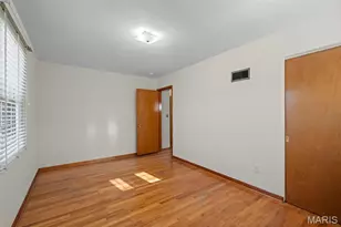 211 Southampton Dr, Saint Louis, MO 63125 - Photo 21