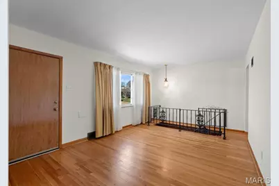 211 Southampton Drive, Saint Louis, MO 63125 - Photo 5