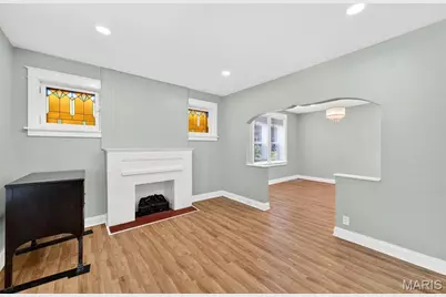 6049 Wanda Avenue, Saint Louis, MO 63116 - Photo 7