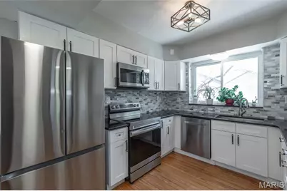 9513 Sappington Road, Saint Louis, MO 63126 - Photo 19