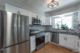 9513 Sappington Rd, Saint Louis, MO 63126 - Photo 19