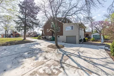 9513 Sappington Road, Saint Louis, MO 63126 - Photo 51