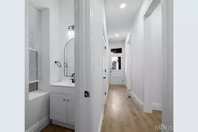 6825 Minnesota Avenue, Saint Louis, MO 63111 - Photo 19