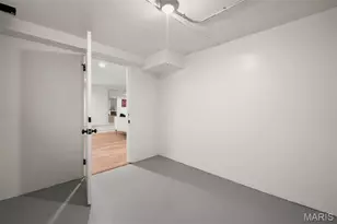 500 Beaucaire Dr, Warson Woods, MO 63122 - Photo 41