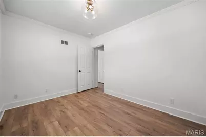 500 Beaucaire Drive, Warson Woods, MO 63122 - Photo 31