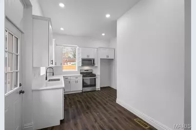 6827 Minnesota Avenue, Saint Louis, MO 63111 - Photo 13