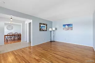 1500 Heirloom Ct, Saint Louis, MO 63146 - Photo 9