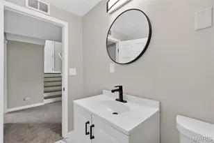 5439 Ville Rosa Ln, Hazelwood, MO 63042 - Photo 25