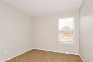 213 Sorrento Ln, Wentzville, MO 63385 - Photo 13