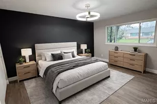 11072 Galaxy Dr, Maryland Heights, MO 63043 - Photo 7