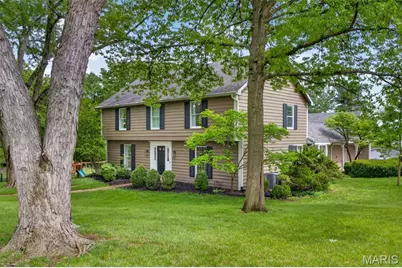 1534 Mason Valley Road, Town and Country, MO 63131 - Photo 1