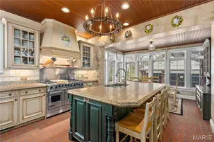 418 Yorkshire Pl, Webster Groves, MO 63119 - Photo 7