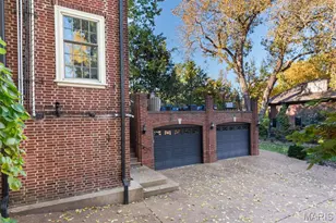 22 Princeton Ave, University City, MO 63130 - Photo 51