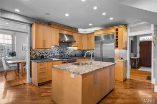 22 Princeton Ave, University City, MO 63130 - Photo 9