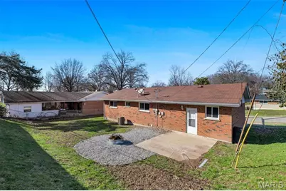 10508 Scotland Drive, Saint Louis, MO 63114 - Photo 35