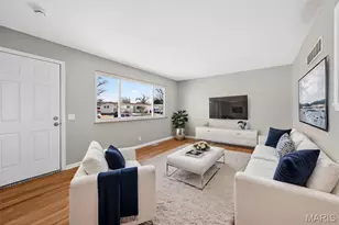 460 Wren Dr, Florissant, MO 63031 - Photo 5