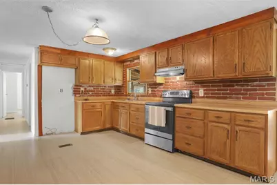 177 Highway M, Villa Ridge, MO 63089 - Photo 15