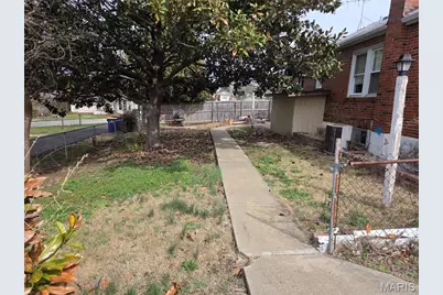 1825 Ashby Road, Saint Louis, MO 63114 - Photo 37
