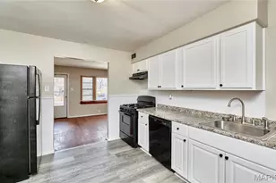 1209 Redman Blvd, Saint Louis, MO 63138 - Photo 9