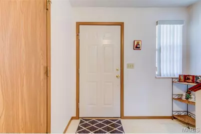 12069 Autumn Lakes Drive, Maryland Heights, MO 63043 - Photo 7