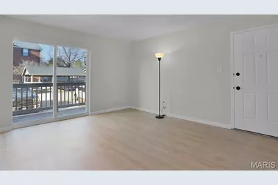 7507 Triwoods Drive #H, Shrewsbury, MO 63119 - Photo 5