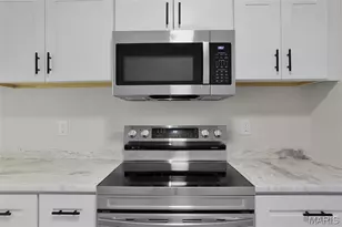 7507 Triwoods Dr, Shrewsbury, MO 63119 - Photo 15