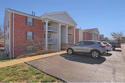 7507 Triwoods Drive #H, Shrewsbury, MO 63119 - Photo 3