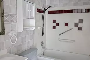 543 Frontier Ln, Bourbon, MO 65441 - Photo 7