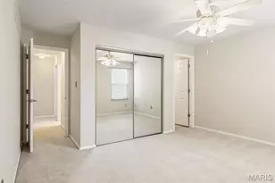 3126 Autumn Trace Dr, Maryland Heights, MO 63043 - Photo 15