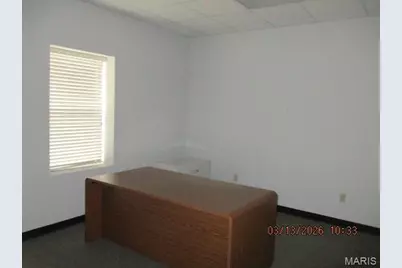 7 Progress Parkway, Union, MO 63084 - Photo 11