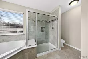 105 Kendl Ct, Florissant, MO 63031 - Photo 41