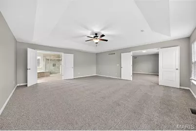105 Kendl Court, Florissant, MO 63031 - Photo 35