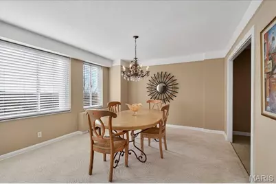 900 S Hanley Road #6C, Clayton, MO 63105 - Photo 9